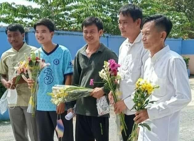 បន្ទាប់ពីអនុវត្តទោស:មេក្លោង និងបក្ខពួកដឹកនាំបាតុកម្មទាមទារឱ្យដោះលែង រ៉ុង ឈុន ត្រូវបានដោះលែងហើយ