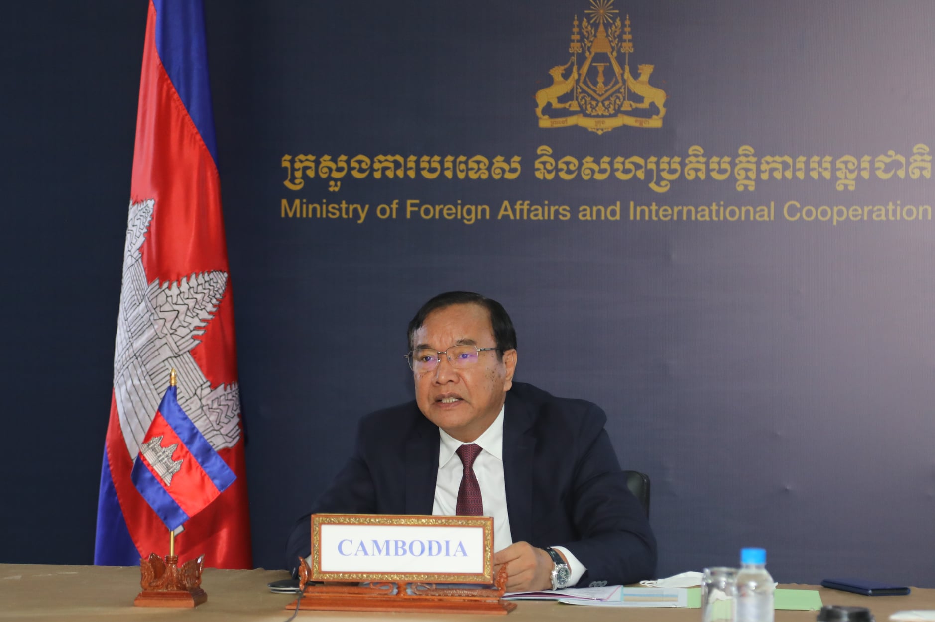 រដ្ឋមន្រ្តីការបរទេស ប្រាក់ សុខុន នឹងអញ្ជើញធ្វើជាសហប្រធានជាមួយរដ្ឋមន្រ្តីការបរទេសហ្វីលីពីន ដឹកនាំកិច្ចប្រជុំគណៈកម្មការចម្រុះស្តីពីកិច្ចសហប្រតិបត្តិការទ្វេភាគីកម្ពុជា-ហ្វីលីពីន លើកទី៣ (3rd JCBC) នៅថ្ងៃទី០២ ធ្នូ