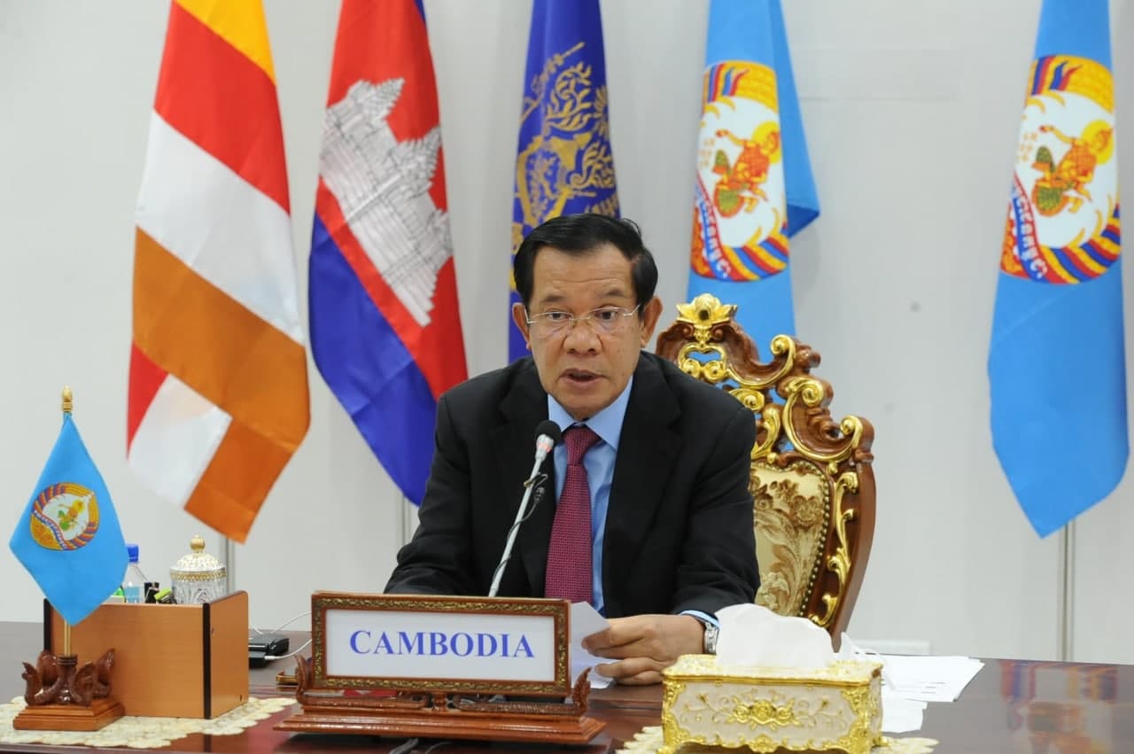 សម្តេចតេជោ ហ៊ុន សែន ស្នើផ្លាស់ប្តូរអនុប្រធានទី១ រដ្ឋសភា និងសមាសភាពក្នុងគណៈកម្មការមួយចំនួនរបស់រដ្ឋសភា