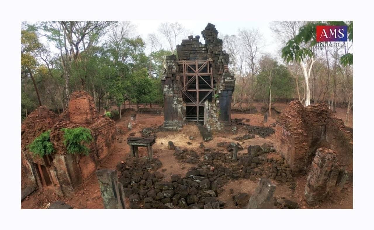 ទេពវជីមុខ(Vajimukha) មានព្រះកេសជាសេះ និងដងខ្លួនជាមនុស្ស ហើយជាអវតាទី១០របស់ព្រះវិស្ណុ ដែលជាអ្នកបំផ្លាញសភាវអាក្រក់ និងរក្សាគម្ពីវេទ
