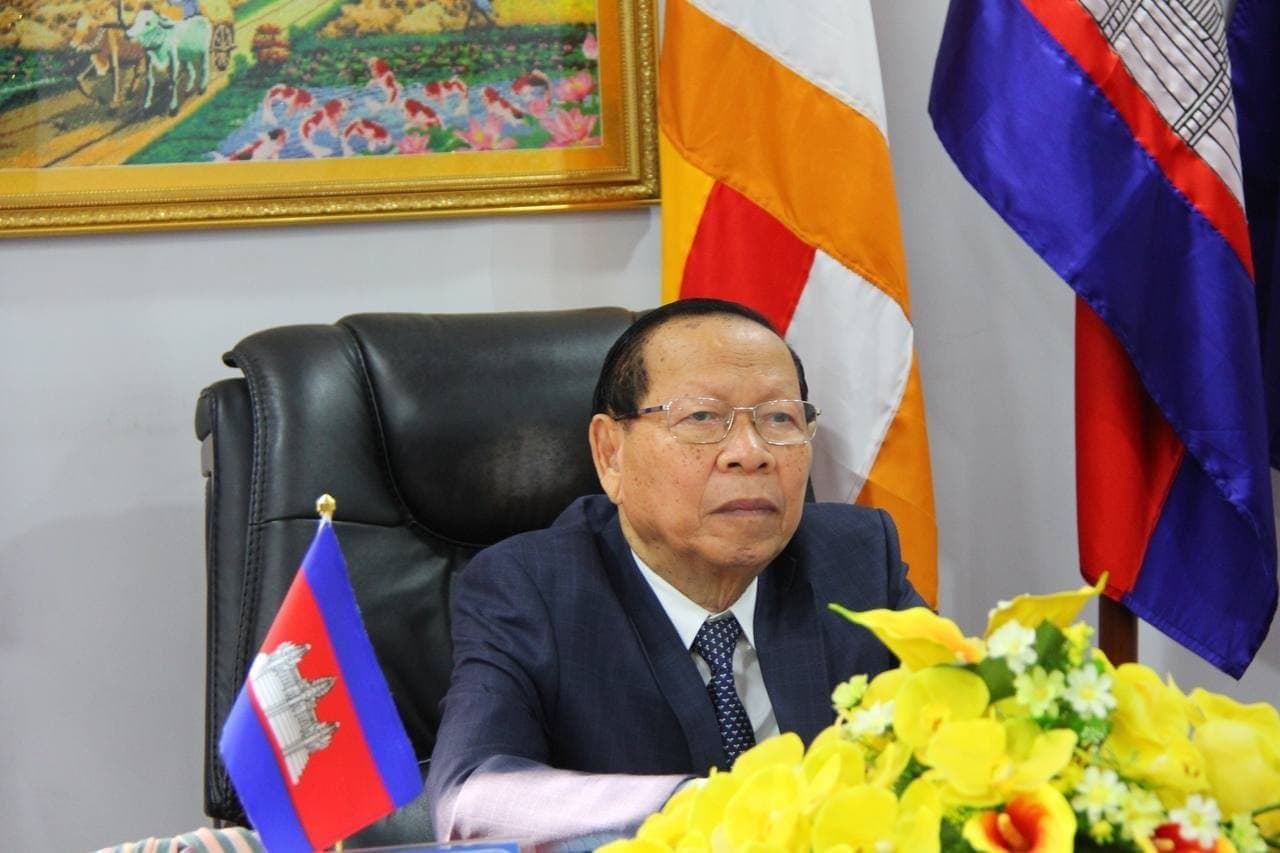 ឯកឧត្តម ឆាយ ថន ៖  ការកំណត់អំពីអត្តសញ្ញាណ ជនជាតិដើមភាគតិចនៅកម្ពុជា ត្រូវបានកំណត់តាមរយៈការប្រើភាសានិយាយពីកំណើត