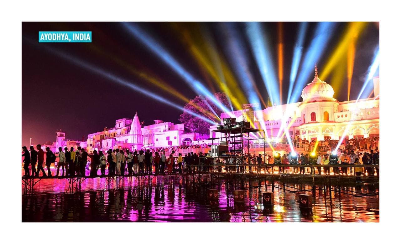 មនុស្សរាប់លាននាក់នៅទូទាំងទ្វីបអាស៊ី កំពុងប្រារព្ធពិធីបុណ្យហិណ្ឌូ Diwali ដែលមានរយៈពេល ៥ថ្ងៃ ដើម្បីធ្វើការអធិដ្ឋានទៅកាន់អាទិទេពទ្រព្យសម្បត្តិនៅក្នុងសាសនាហិណ្ឌូ