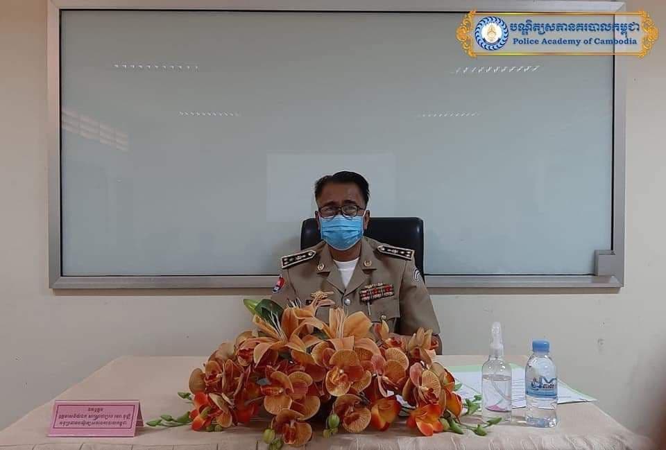 សាលាមធ្យមបច្ចេកទេស ប្រជុំបូកសរុបលទ្ធផលការងារប្រចាំខែតុលា និងលើកទិសដៅការងារបន្តសម្រាប់ខែវិច្ឆិកា ឆ្នាំ២០២១