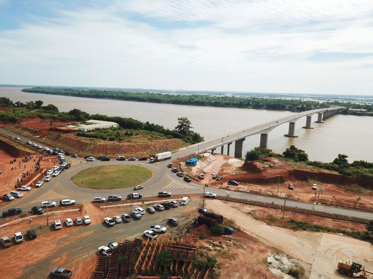 សម្ដេចតេជោហ៊ុន សែន នឹងអញ្ជើញសម្ពោធដាក់ឱ្យប្រើប្រាស់ជាផ្លូវការ ស្ពានមិត្តភាពកម្ពុជា-ចិន ស្ទឹងត្រង់-ក្រូចឆ្មារ នៅថ្ងៃទី២៣ ខែវិច្ឆិកាខាងមុខនេះ