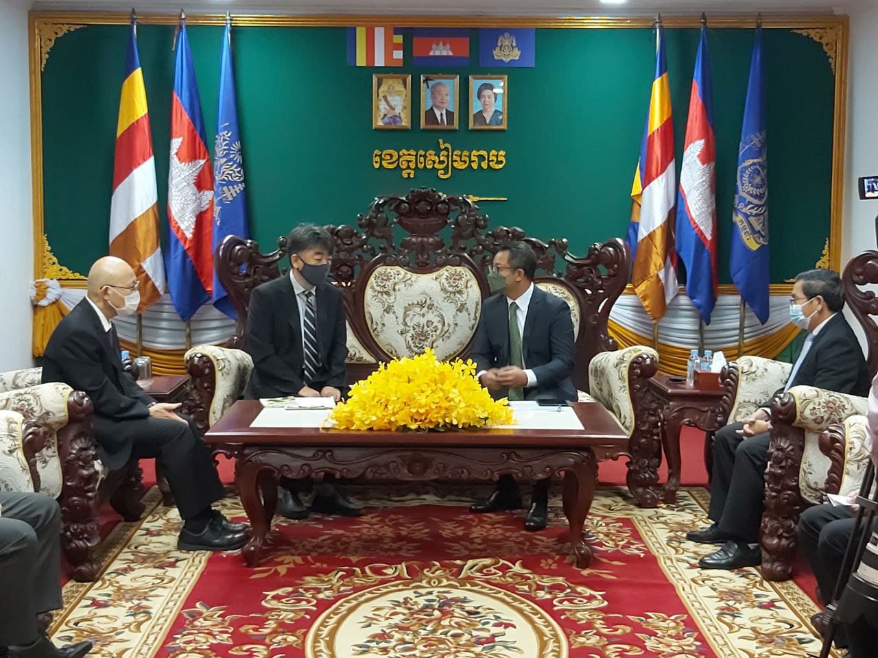 ឯកឧត្តម ទៀ សីហា ថ្លែងអំណរគុណចំពោះ ប្រធានការិយាល័យកុងស៊ុលជប៉ុនប្រចាំខេត្ត ដែលតែងតែជួយជ្រោមជ្រែងលើកិច្ចសហការប្រតិបត្តិការ ជាពិសេសគម្រោងអភិវឌ្ឍក្នុងខេត្តសៀមរាប