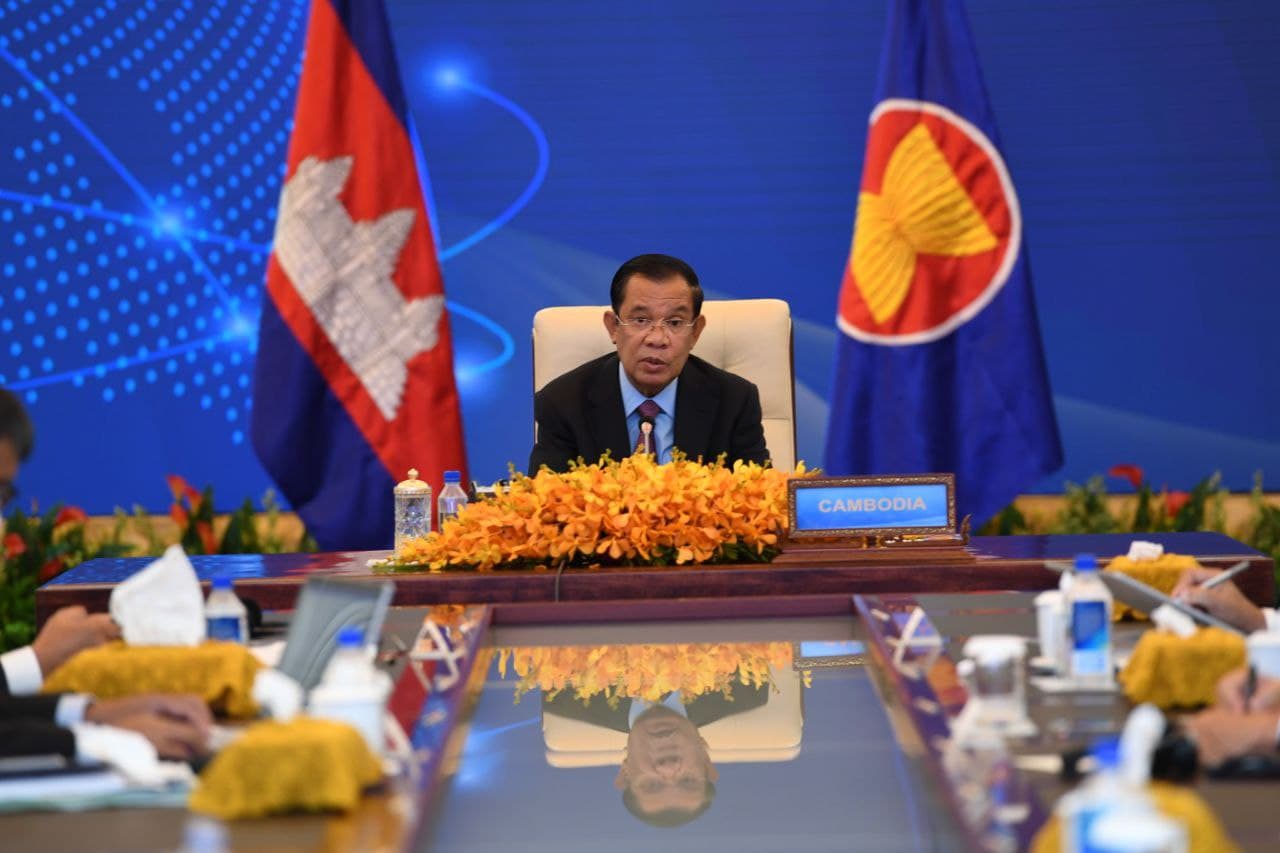 ប្រមុខរដ្ឋាភិបាលអាស៊ាន-ចិន បានអនុម័តទៅលើសេចក្ដីថ្លែងការណ៍រួម ចំនួន ៦ចំណុច ដើម្បីរំលឹកខួប អនុស្សាវរីយ៍លើកទី៣០ នៃទំនាក់ទំនងដៃគូសន្ទនាអាស៊ាន-ចិន