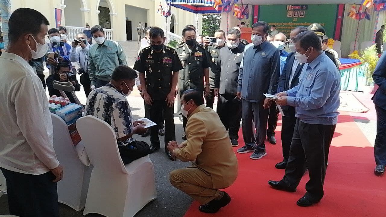 ផ្ទះដែលត្រូវសាងសង់សម្រាប់អតីតយុទ្ធជន លែងមានទំហំ ៤ គុណ ៦ ម៉ែត្រទៀតហើយ គឺមានទំហំ ៥ គុណ ៧ម៉ែត្រ នេះជាបណ្ដាំផ្ដាំផ្ញើរបស់សម្ដេចកិត្តិព្រឹទ្ធបណ្ឌិត ប៊ុនរ៉ានី ហ៊ុនសែន