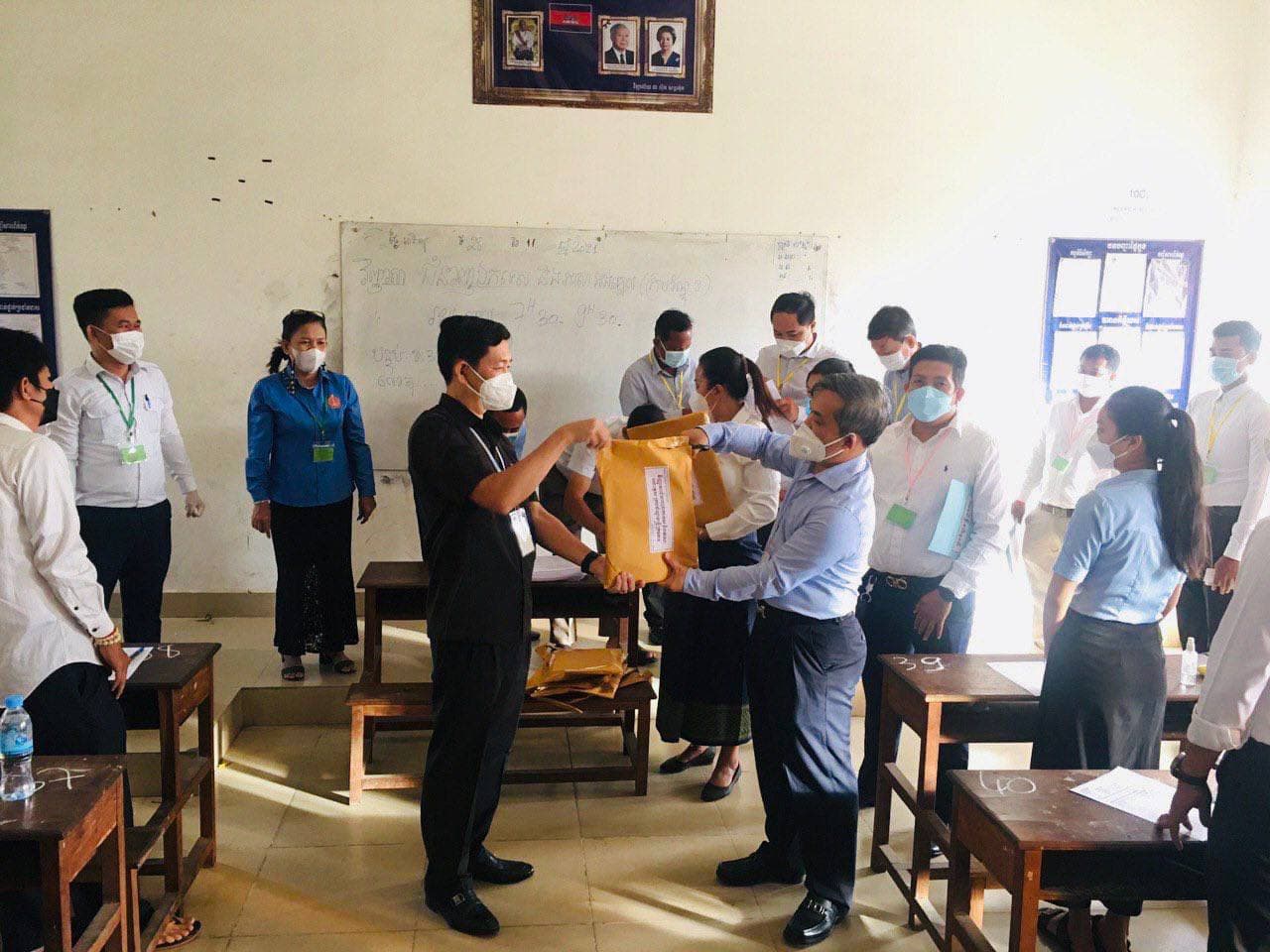 ប្រឡងជ្រើសរើសក្របខ័ណ្ឌមន្ត្រីរាជការស៊ីវិលឆ្នាំ២០២០ បេក្ខជនមានជិត១០០០នាក់ ជ្រើសរើសយកចំនួន៥៩នាក់