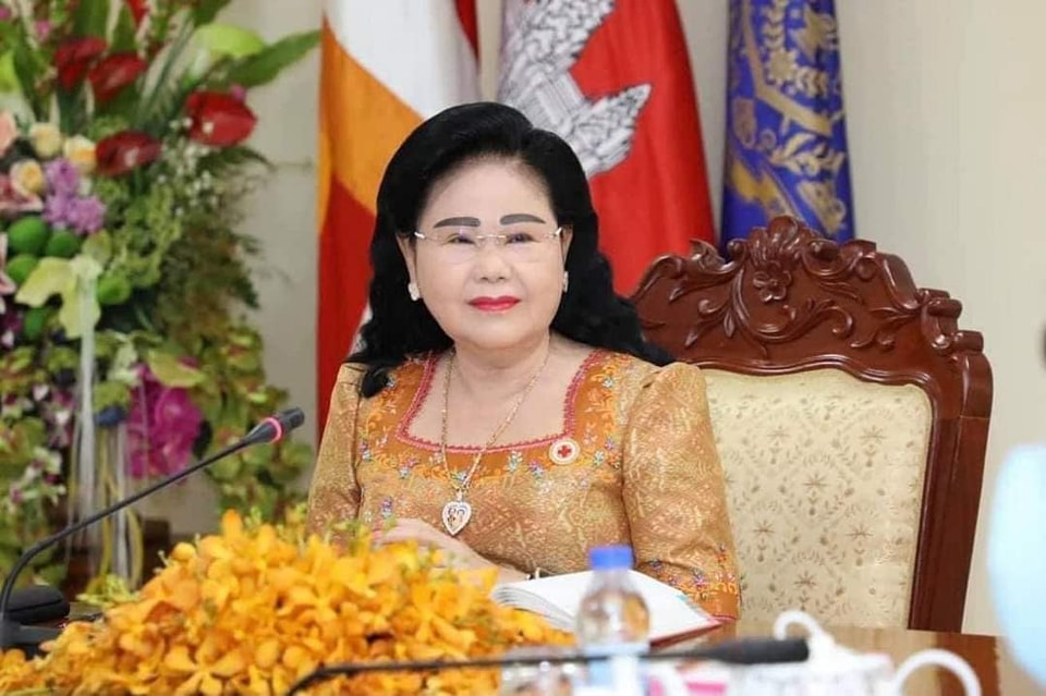 សម្តេចកិត្តិព្រឹទ្ធបណ្ឌិត ប៊ុន រ៉ានី ហ៊ុន សែន បានអំពាវនាវដល់ពលរដ្ឋ បន្តអនុវត្តនៅចំណុចសំខាន់ៗចំនួន ៦ ដើម្បីសុខមាលភាពគ្រួសារ និងសង្គម