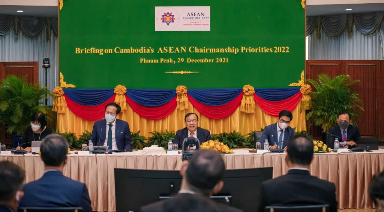 ក្រសួងការបរទេស និងសហប្រតិបត្តិការអន្តរជាតិ ចេញសេចក្ដីប្រកាសព័ត៌មានការផ្តល់ព័ត៌មានស្តីពីអាទិភាពកម្ពុជាក្នុងនាមជាប្រធានអាស៊ាន ឆ្នាំ២០២២ថ្ងៃទី ២៩ ខែធ្នូ ឆ្នាំ២០២២
