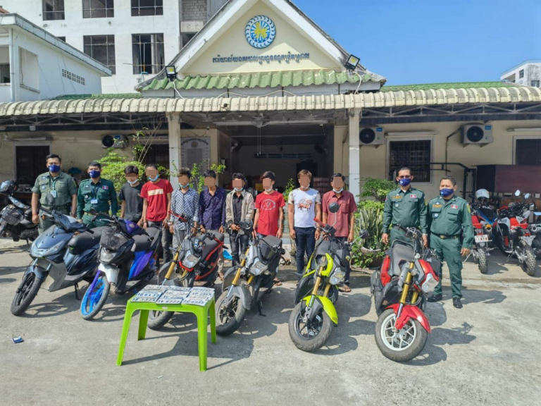 ក្រុមស្ទាវអុកឡុកក្នុងខេត្តមាត់សមុទ្រ ៨នាក់ លួច និងទទួលផលចោរកម្ម