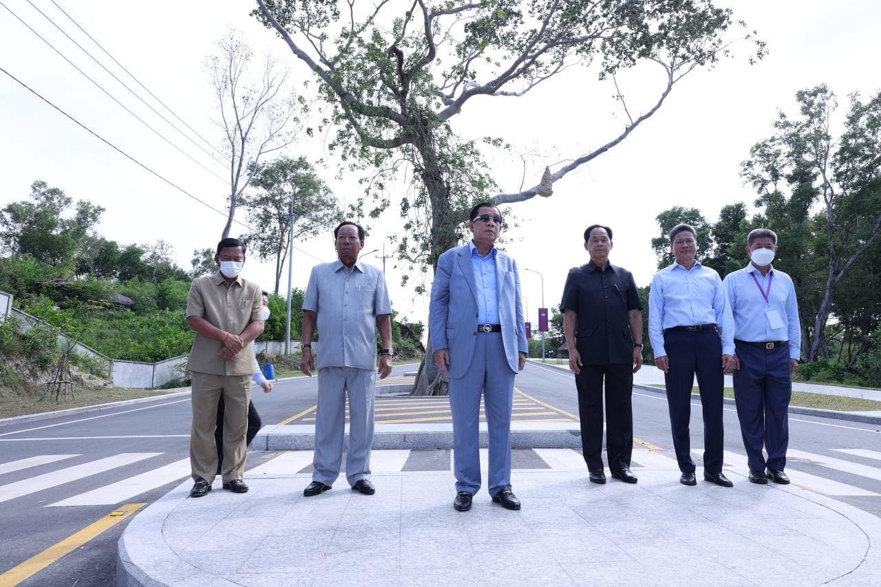សម្តេចតេជោ ហ៊ុន សែន លើកឡើងពីអត្ថន័យ “ខ្មែរធ្វើបាន” និងអត្ថន័យនៃពាក្យ “ដើមឈើចាំស្នេហ៍ ឬ សិលាចាំស្នេហ៍”