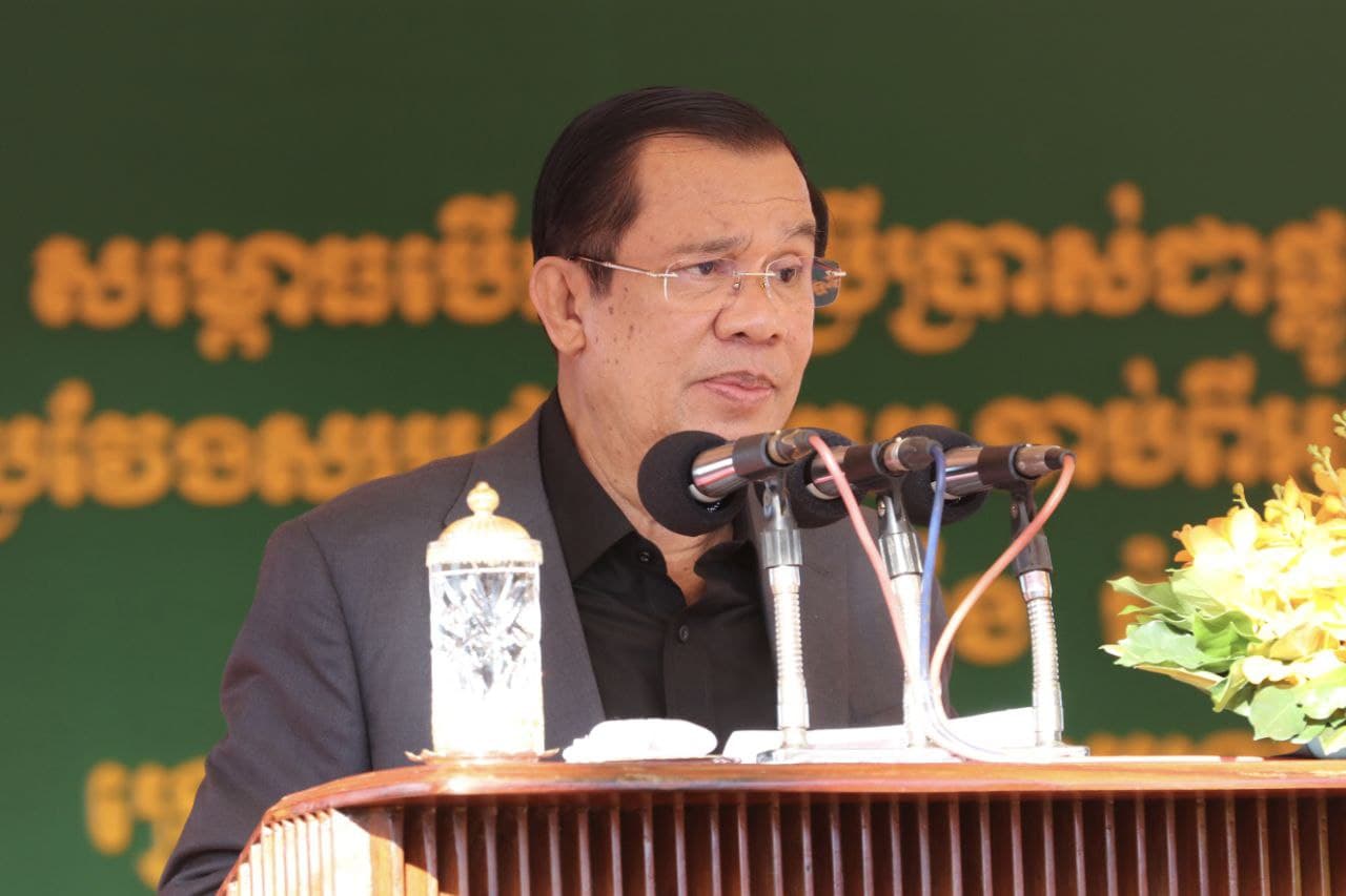 សម្តេចតេជោនាយករដ្ឋមន្រ្តី ណែរនាំដល់មន្ត្រីពាក់ព័ន្ធ ឲ្យរៀបចំកន្លែងថ្មី សម្រាប់ព្យាបាលអ្នកជំងឺកូវីដ-១៩ យ៉ាងយូរបំផុត ត្រឹមដំណាច់ខែ១២នេះ