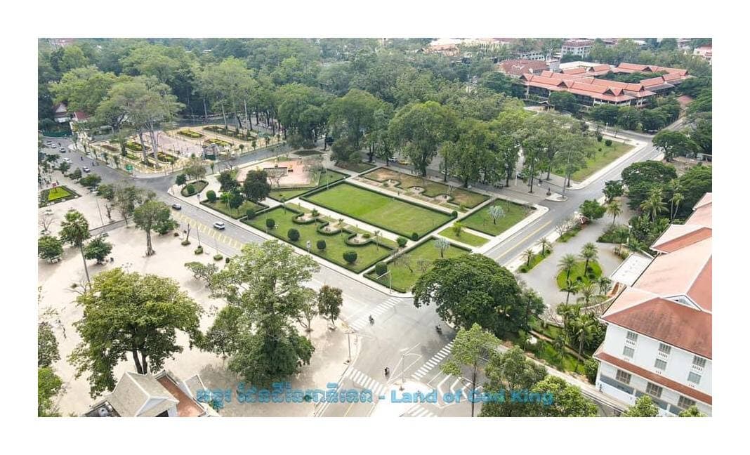 សៀមរាបសម្ងំតែងខ្លួនសំរាប់ចូលឆ្នាំ