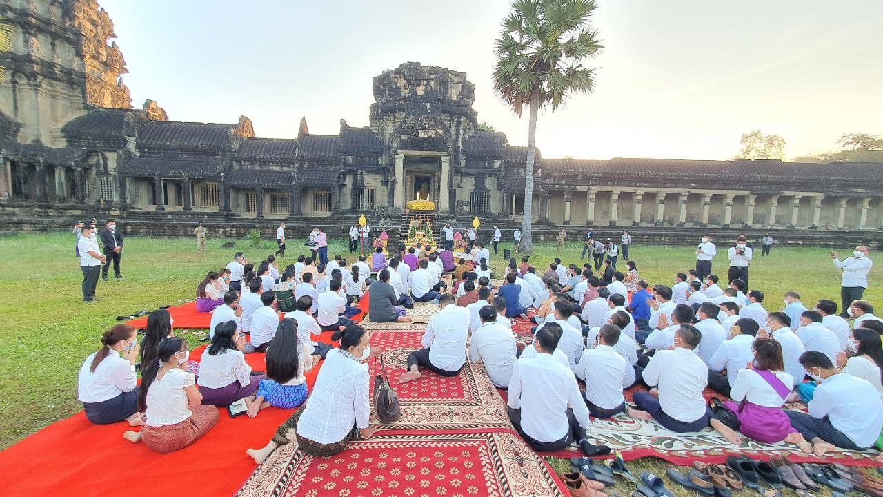 ពិធីបួងសួងសុំសេចក្តីសុខ សេចក្តីចំរើន ដល់ប្រជាជនកម្ពុជា ពិសេសប្រជាជនដែលរស់នៅក្នុងខេត្តសៀមរាប