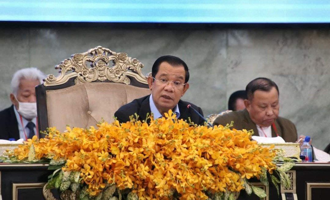 គណកម្មាធិការកណ្ដាល សម្រេចបោះឆ្នោតជ្រើសតាំងសម្តេចពិជ័យសេនា ទៀ បាញ់ និងលោកជំទាវ កិត្តិសង្គហបណ្ឌិត ម៉ែន សំអន ជា អនុប្រធានគណបក្សប្រជាជនកម្ពុជា