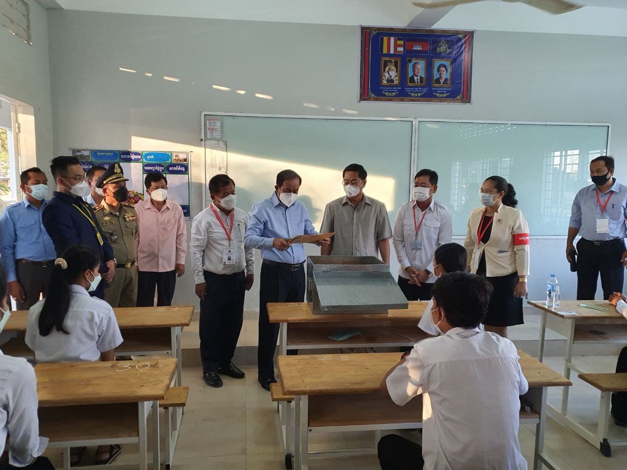 មណ្ឌលប្រឡងចំនួន ១០មណ្ឌលបើកឲ្យដំណើរការប្រឡងជាធម្មតា , អភិបាលខេត្តលើកទឹកចិត្ត និងបានផ្តាំផ្ញើដល់ បេក្ខជនប្រឡងទាំងអស់ត្រូវខិតខំបញ្ចេញឱ្យអស់សមត្ថភាពដើម្បីទទួលបានលទ្ធផលល្អគ្រប់ៗគ្នា