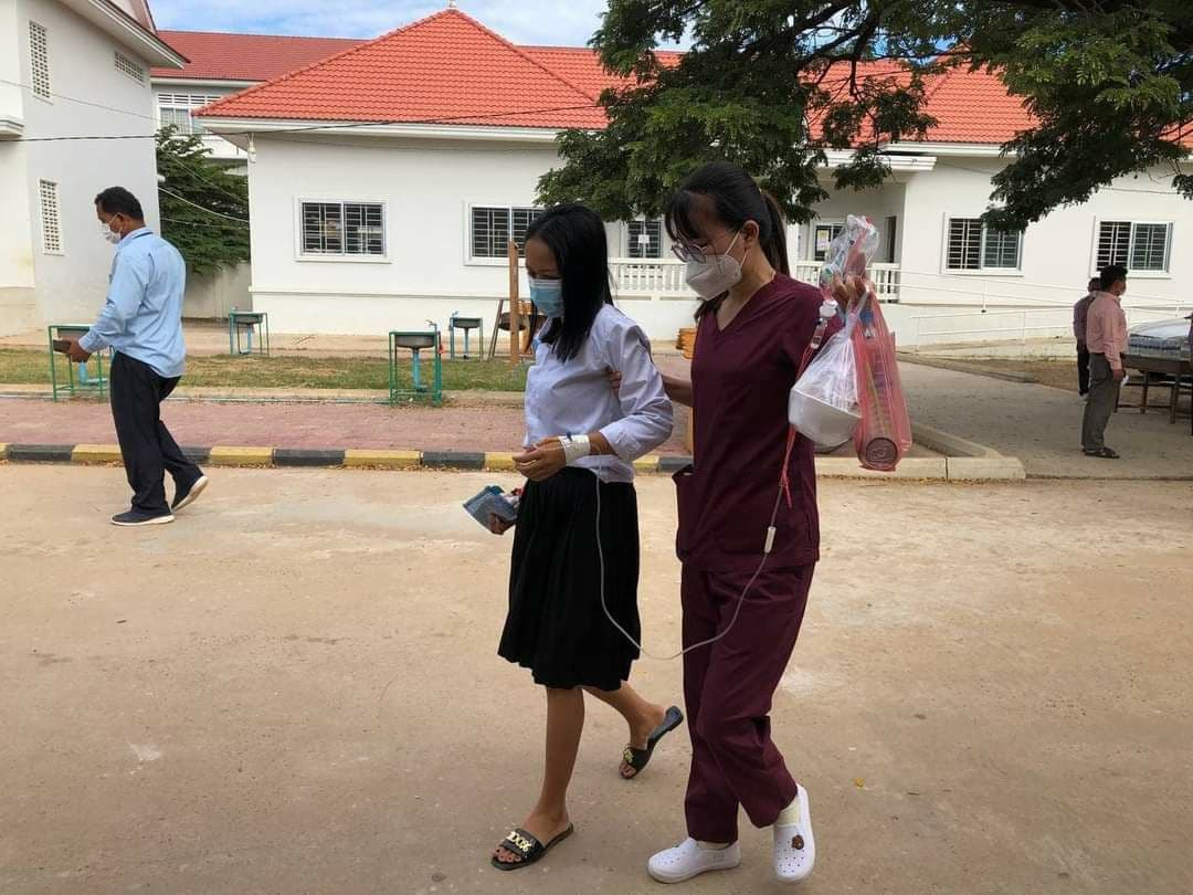 ព្រឹកថ្ងៃទី២ បេក្ខជនប្រឡងបាក់ឌុប មានបញ្ហាសុខភាពមួយចំនួន ប៉ុន្តែសុទ្ធតែអាចអាចបន្តការប្រឡងរហូតដល់ចប់