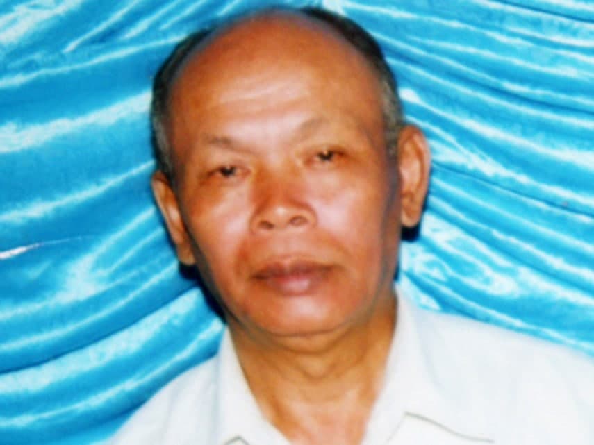 អង្គជំនុំជម្រះ​តុលាការ​កំពូលនៃ​អង្គជំនុំជម្រះ​វិសាមញ្ញ​ក្នុង​តុលាការ​កម្ពុជា​បដិសេធ​សំណើសុំ​បញ្ជូន​សំណុំរឿង ០០៤ ទៅ​ជំនុំជម្រះ​