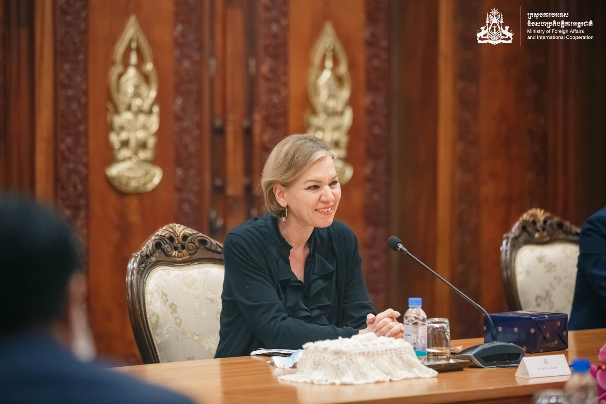អាល្លឺម៉ង់អបអរសាទរ កម្ពុជា ជាប្រធានអាស៊ាន និងអះអាងជាថ្មីអំពី​ការគាំទ្ររបស់​អាល្លឺម៉ង់ចំពោះកិច្ចព្រមព្រៀងជាឯកច្ឆន្ទ៥​ចំណុច​របស់អាស៊ាន(5PC)ជាមួយមីយ៉ាន់ម៉ា និងត្រៀមលក្ខណៈរួចរាល់​ហើយដើម្បីធ្វើការជាមួយកម្ពុជា (មានវីដេអូ)