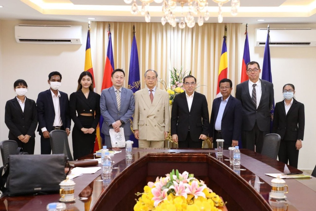 ជប៉ុន គ្រោងវិនិយោគលើផលិតកម្មសូត្រខ្មែរ និងបង្ហាញពីគម្រោង​បង្កើតក្រុម​ការងារមួយ ជួយកសាងកំលាំងផលិតសូត្រខ្មែរឡើងវិញ (មានវីដេអូ)
