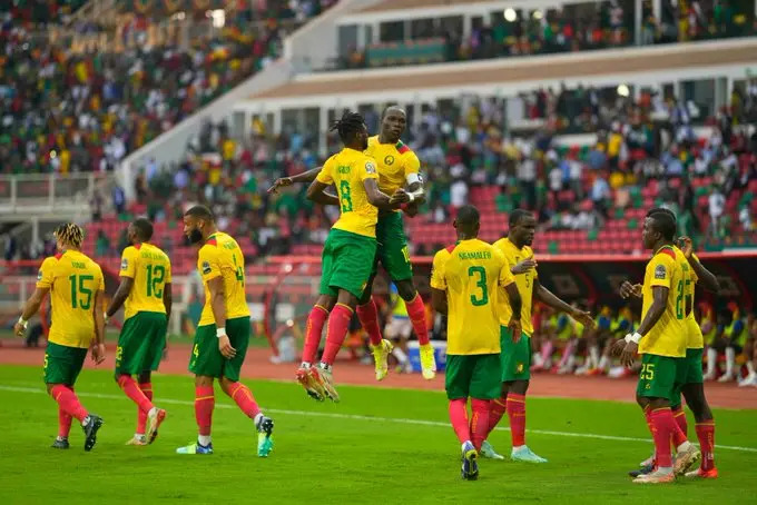 ក្រុមម្ចាស់ផ្ទះ Cameroon បានបន្តឈរនៅកំពូលតារាងក្នុងពូល A នៃព្រឹត្តិការណ៍ Africa Cup of Nations