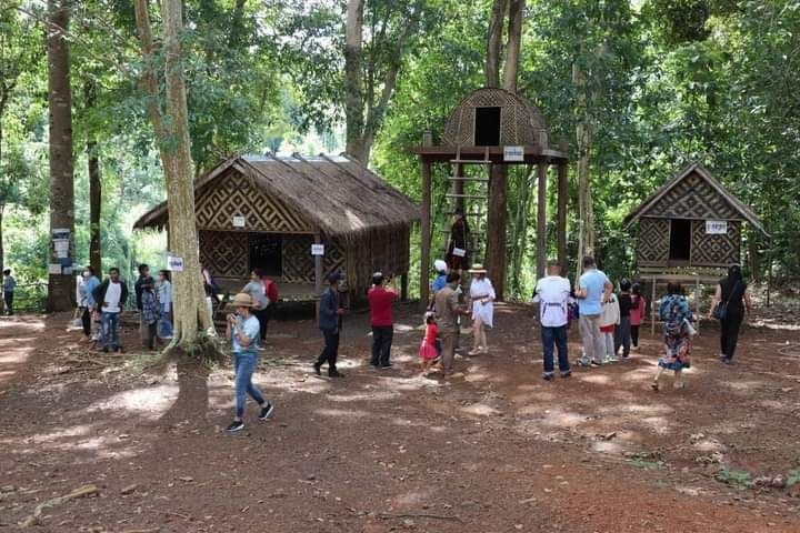 ភ្ញៀវទេសចរជាតិ និងអន្ដរជាតិសរុប ៨,៦៧៤នាក់ បានមកលេងក្នុងខេត្តរតនគិរី ក្នុងឱកាសថ្ងៃឆ្លងឆ្នាំសកលចូលឆ្នាំ២០២២នេះ