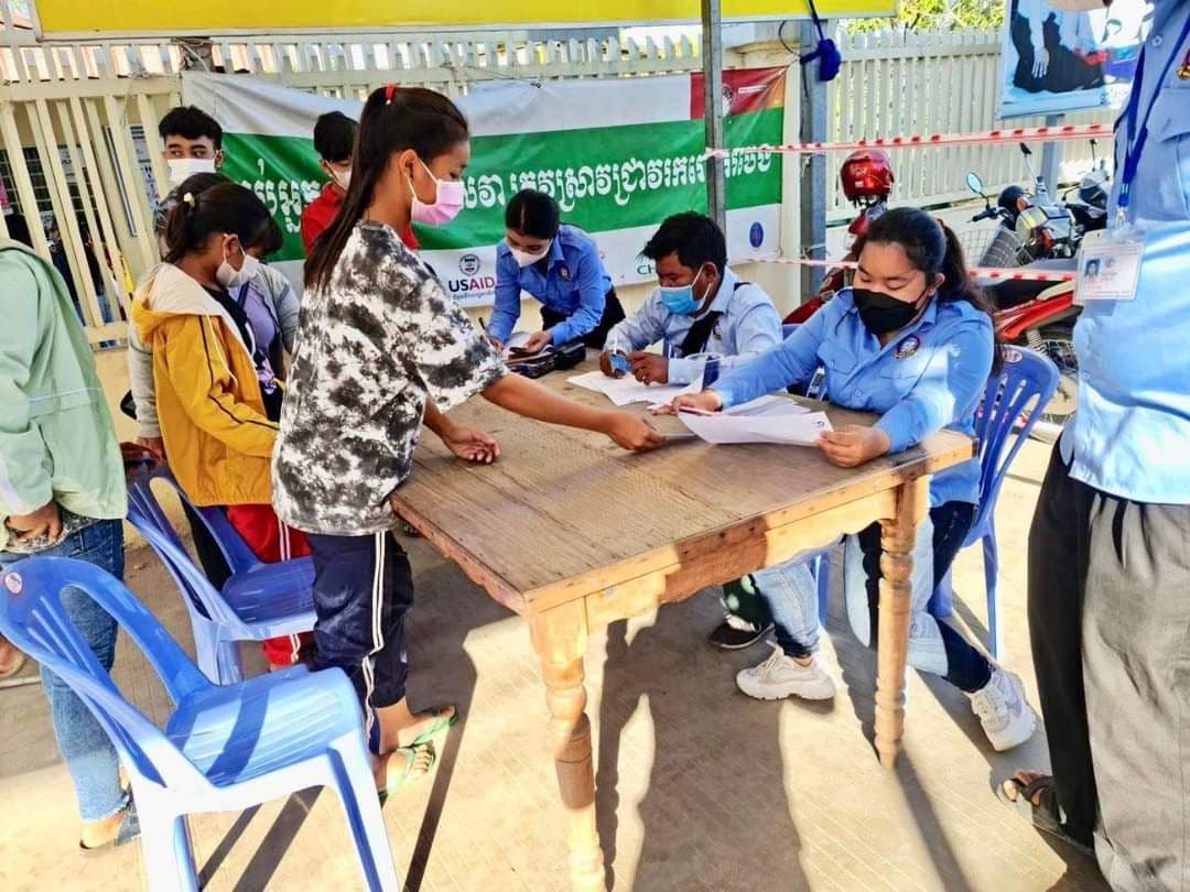 រដ្ឋបាលខណ្ឌសែនសុខ ប្រកាសពីដំណើរការចាក់វ៉ាក់សាំងបង្ការជំងឺកូវីដ-១៩ ដូសជំរុញ ឬដូសទី៣ ជូនកុមារ និងយុវវ័យ ដែមានអាយុចាប់ពី ១២ឆ្នាំ ដល់ក្រោម ១៨ឆ្នាំ