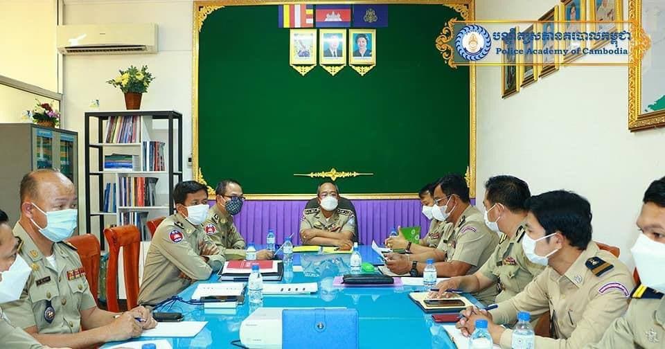 ប្រជុំពិភាក្សាអំពីការបណ្ដុះបណ្ដាលថ្នាក់បរិញ្ញាបត្រវិទ្យាសាស្រ្ដនគរបាល ជំនាញភាសាអង់គ្លេសសម្រាប់កិច្ចការនគរបា