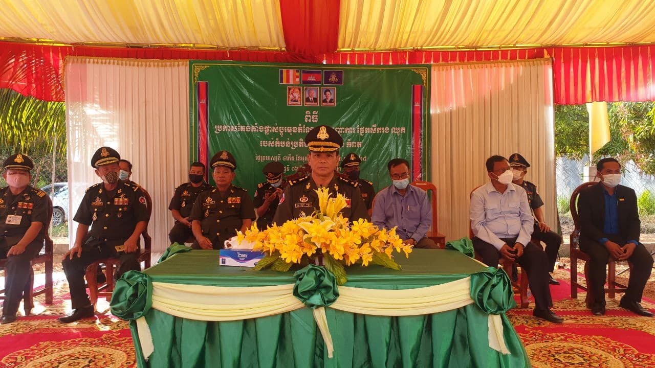 លោក វរសេនីយ៍ទោ ឆុន បូរ៉ែន មេបញ្ជាការ ង ត្រូវបានតែងតាំង ជាមេបញ្ជាការ ផ្នែកសឹករងឈូក ជំនួសមេបញ្ជាការចាស់ លោក សោម ណាង ដែលត្រូវចូលនិវត្តន៍