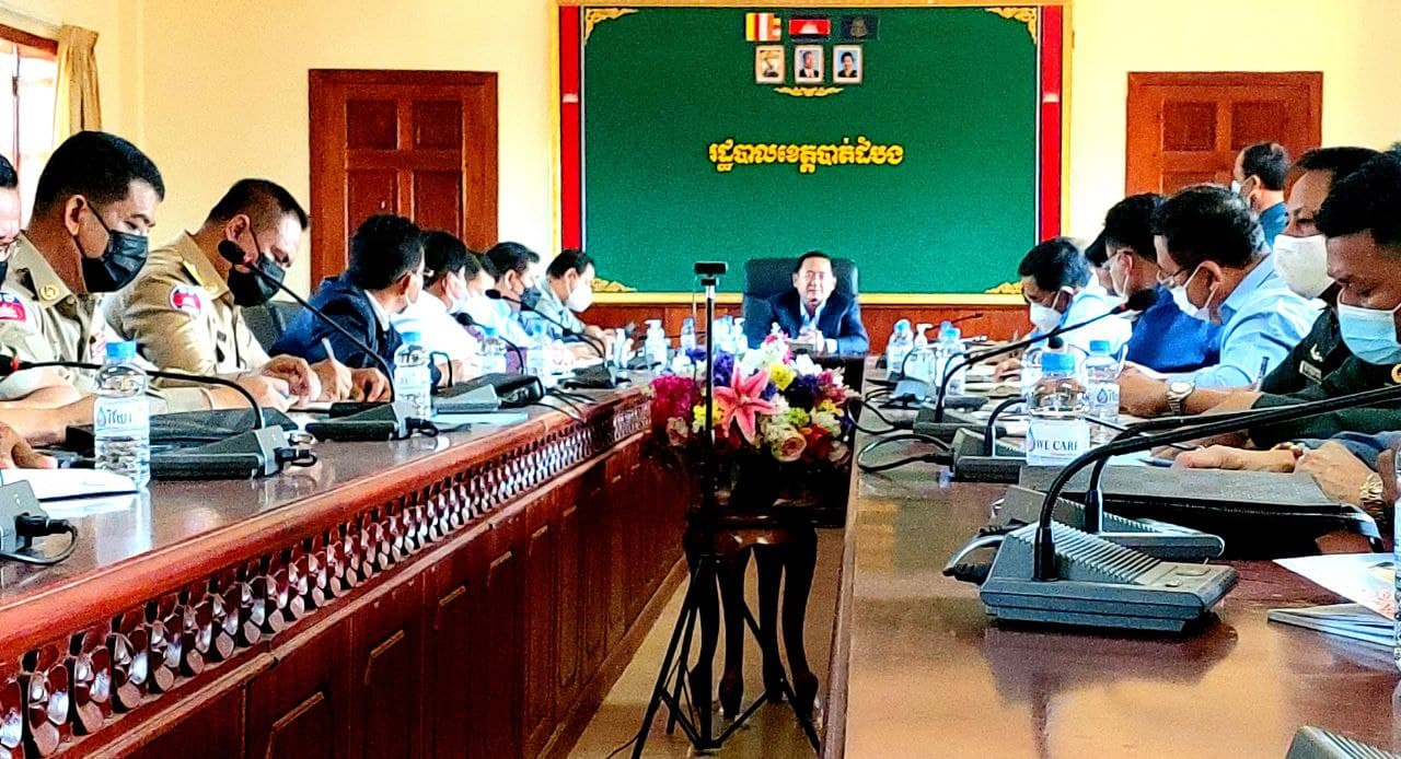 អភិបាលខេត្តបាត់ដំបង បើកកិច្ចប្រជុំបន្ទាន់ និងបានកំណត់ដាក់ឱសានវាទ ទៅអ្នកដែលធ្វើស្រែនៅក្នុងតំបន់៣ គឺ៖អនុគ្រោះឲ្យប្រមូលផលត្រឹមពាក់កណ្ដាលខែកុម្ភៈ ឆ្នាំ២០២២នេះ
