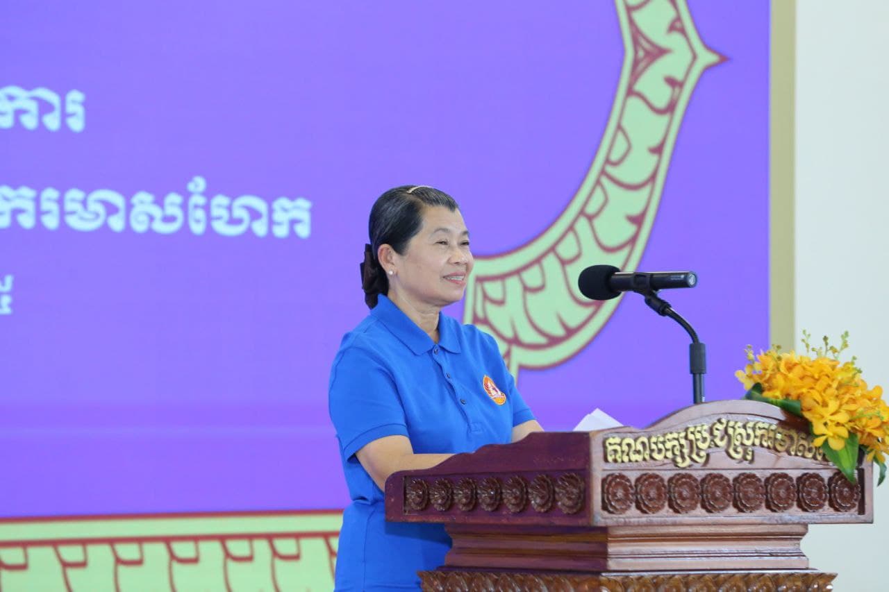 អគារស្នាក់ការគណបក្សប្រជាជនកម្ពុជា ស្រុករមាសហែក ដែលមានតំលៃជាង ១លានដុល្លារ ត្រូវបានសម្ភោធជាផ្លូវការ ក្រោមអធិបតីភាព លោកជំទាវ ម៉ែន សំអន