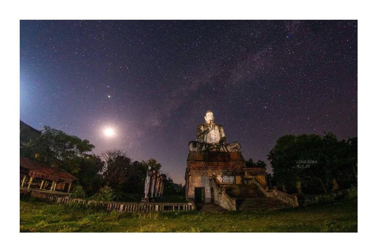 សូមឣនុមោទនាថ្ងៃសីល!