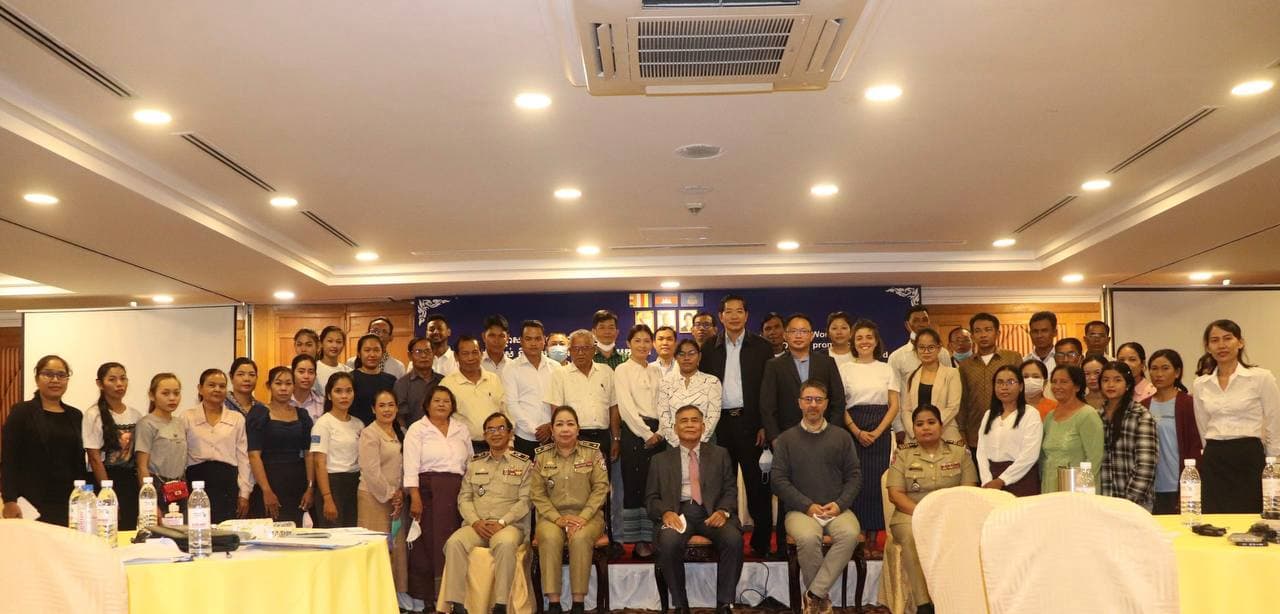 គម្រោង RIGHT-TO-WORK៖ លើកកម្ពស់ការយល់ដឹង និងការការពារសិទ្ធិការងារដល់ពលករចំណាកស្រុកដែលមានជំនាញទាប