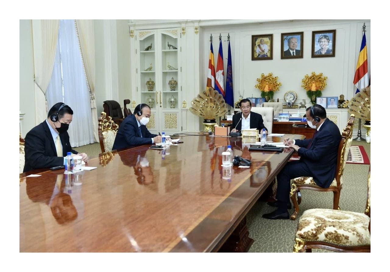 ក្នុងជំនួបពិភាក្សាការងារតាមទូរស័ព្ទជាមួយប្រធានាធិបតីឥណ្ឌូនេស៊ី លោក Joko Widodo សម្តេចតេជោ ហ៊ុន សែន ហៅរដ្ឋមន្ត្រីការបរទេសម៉ាឡេស៊ី ថាជាអ្នកការទូតព្រហើន មិនយល់ពីសិល្បៈការទូត