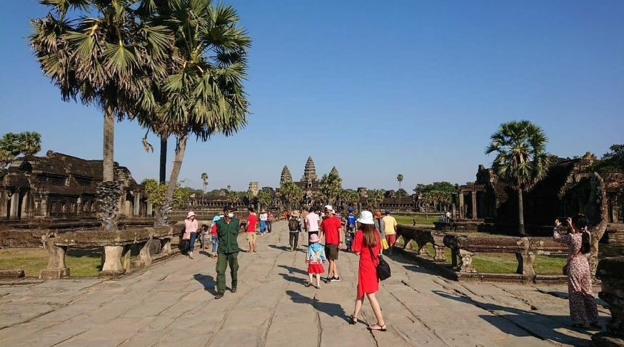 ភ្ញៀវទេសចរជាតិ-អន្តរជាតិមកទស្សនាខេត្តសៀមរាប មានចំនួនថយចុះជាង៤០ភាគរយនៅខែដំបូងឆ្នាំនេះ