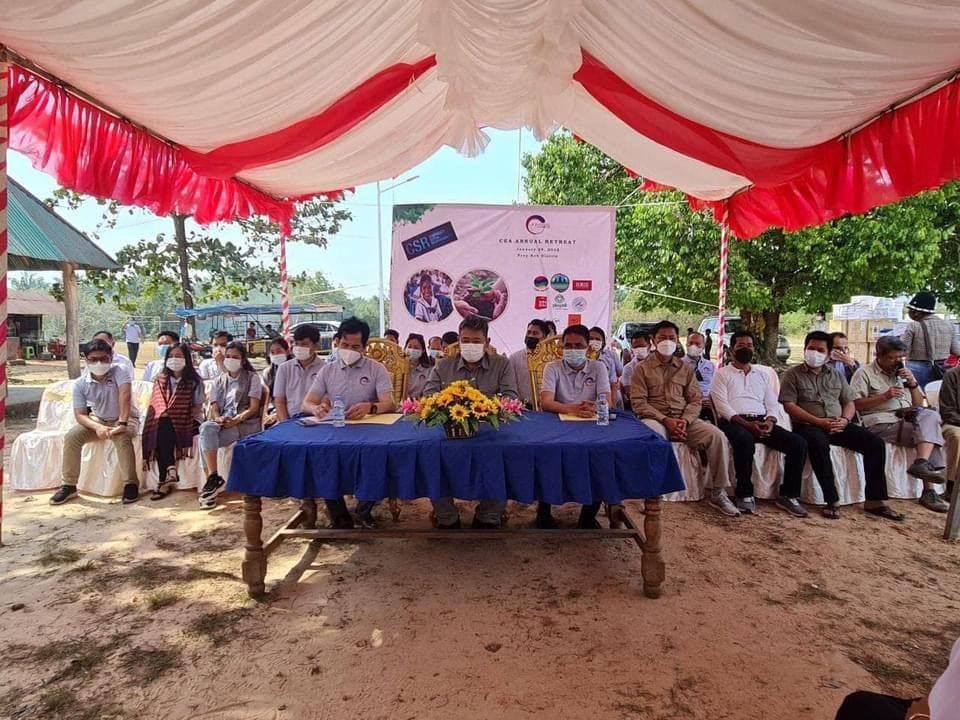 ឯកឧត្ដម រ័ត្ន  វិរៈ អញ្ជើញជួបសំណេះសំណាល និងចែករំលែកបទពិសោធន៍ ដល់ សិស្សានុសិស្ស  អនុវិទ្យាល័យដូងប្រេងតានៃ