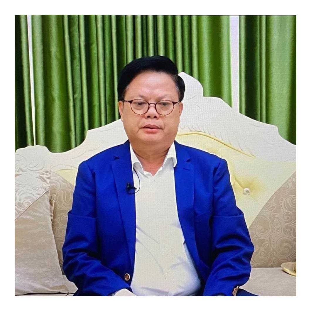 លោកឧត្តមសេនីយ៍ឯក ឌួង ងៀប អគ្គលេខាធិការរងក្រសួងមហាផ្ទៃ ត្រូវបានសមត្ថកិច្ចឃាត់ខ្លួននៅព្រឹកថ្ងៃទី១៤ កុម្ភៈ ២០២២