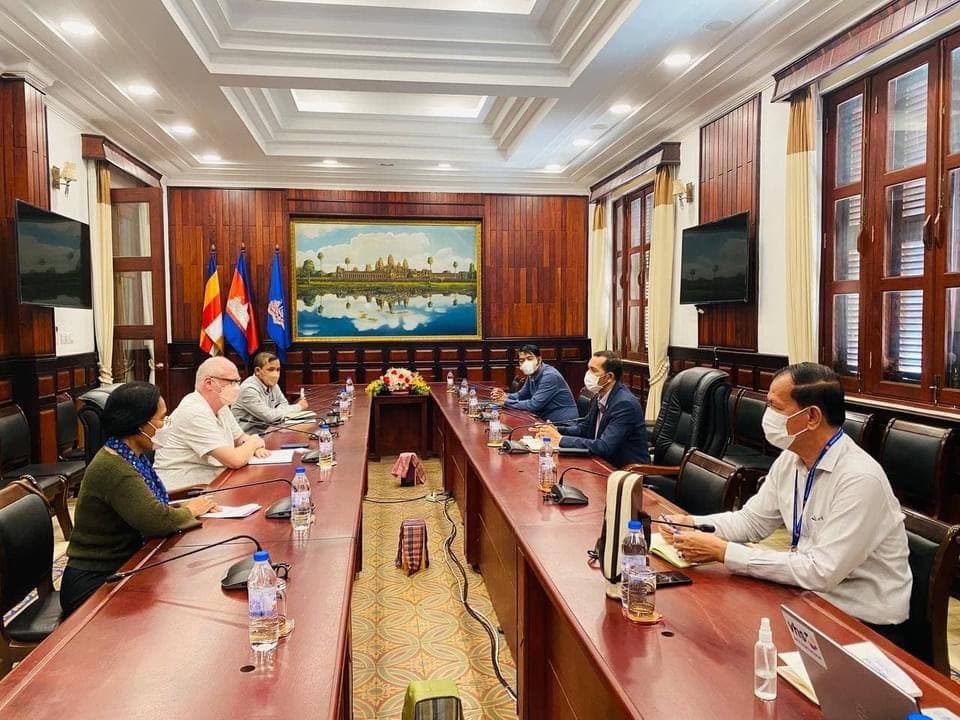 ក្រសួងអប់រំសហការជាមួយ អង្គការឌីរីរីអន្តរជាតិដើម្បីពិភាក្សាការងារលើការសិក្សាមួយជីវិតឲ្យស្របទៅនឹងផែនការយុទ្ធសាស្រ្តវិស័យអបរំឆ្នាំ២០១៩-២០២៣