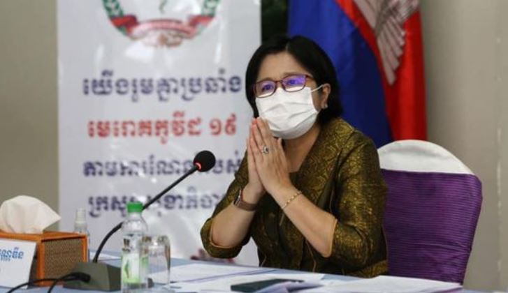 លោកជំទាវ ឱ វណ្ណឌីន បន្តអំពាវនាវឲ្យពលរដ្ឋគ្រប់រូប អនុវត្តបន្តនូវវិធានការ ៣ការពារ និង៣កុំ ជាពិសេសការចាក់វ៉ាក់សាំងបង្ការកូវីដ១៩