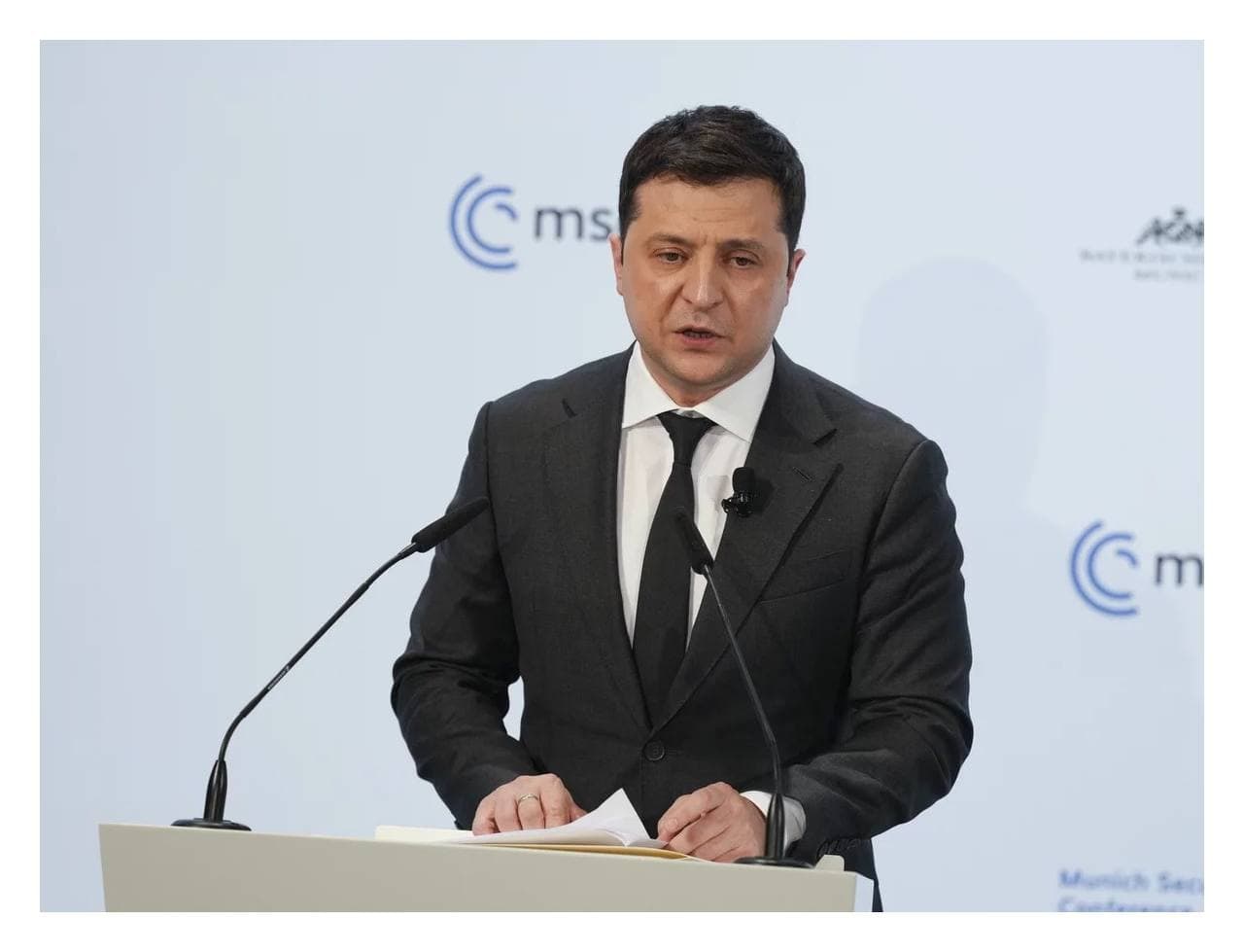 ប្រធានាធិបតីអ៊ុយក្រែន Zelenskyy ស្នើជួបជាមួយលោក Putin ខណៈដែលភាពតានតឹងជាមួយរុស្ស៊ីកើនឡើង