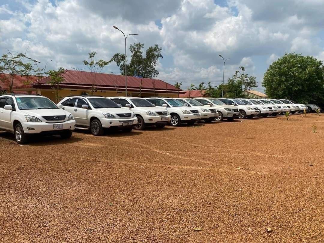រថយន្ត ២០គ្រឿង ដែលអត់ពន្ធ និងពាក់ស្លាកលេខក្លែងក្លាយត្រូវបង្ក្រាប នៅខេត្តត្បូងឃ្មុំ