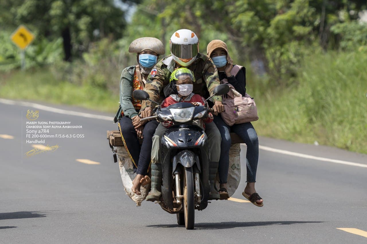 រូបភាពប្រចាំថ្ងៃ ដោយ សួង ម៉ារឌី