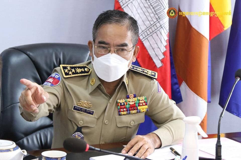 នាយឧត្តមសេនីយ៍ គៀត ច័ន្ទថារិទ្ធ ជម្រុញឱ្យមន្រ្តីជំនាញ ពង្រឹងការងារផ្តល់ទិដ្ឋាការ ដើម្បីងាយស្រួលស្វែងរកការប្រព្រឹត្តបទល្មើស របស់ជនបរទេស