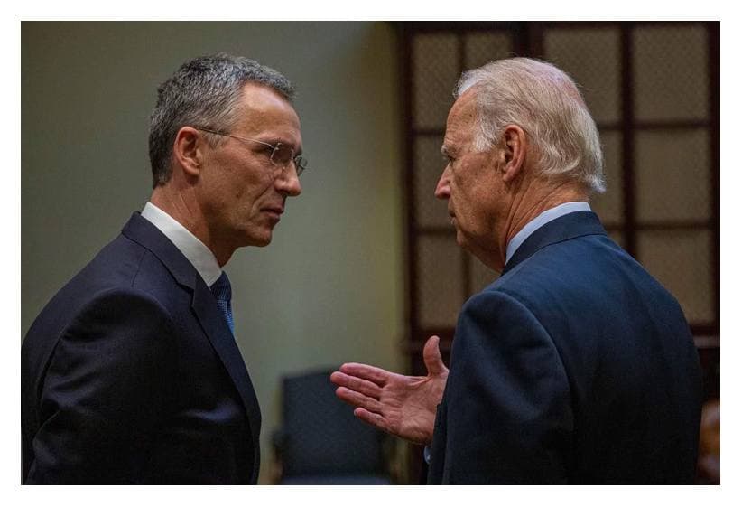 ប្រធានាធិបតី Joe Biden និងអគ្គលេខាធិការ NATO និយាយថាវាជាសិទ្ធិសម្រេចរបស់អ៊ុយក្រែនក្នុងការចូល ឬមិនចូលក្នុងសម្ព័ន្ធយោធា NATO