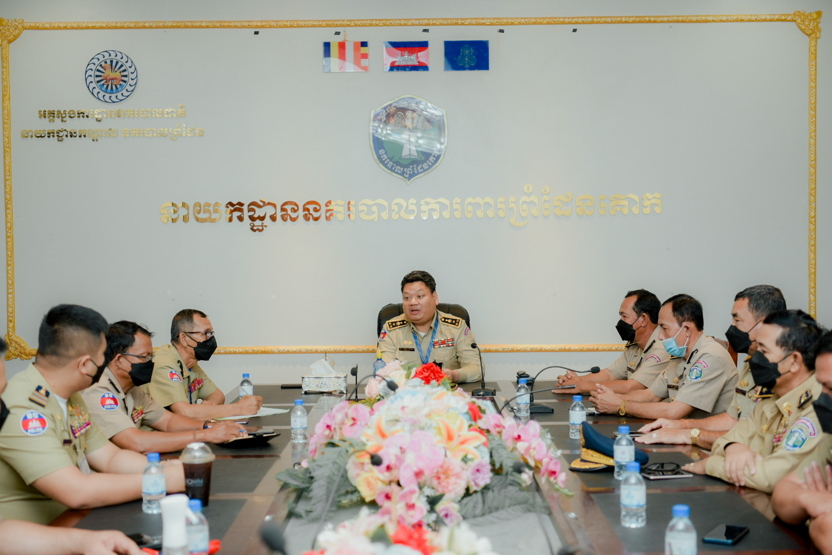 ឧត្តមសេនីយ៍ឯក លៀង ភារម្យ ៖ មន្រ្តីនគរបាលចាស់ចូលនិវត្តន៍ នៅតែជាអ្នកនាំផ្លូវយ៉ាងល្អសំរាប់មន្ត្រីវ័យក្មេងជំនាន់ក្រោយ