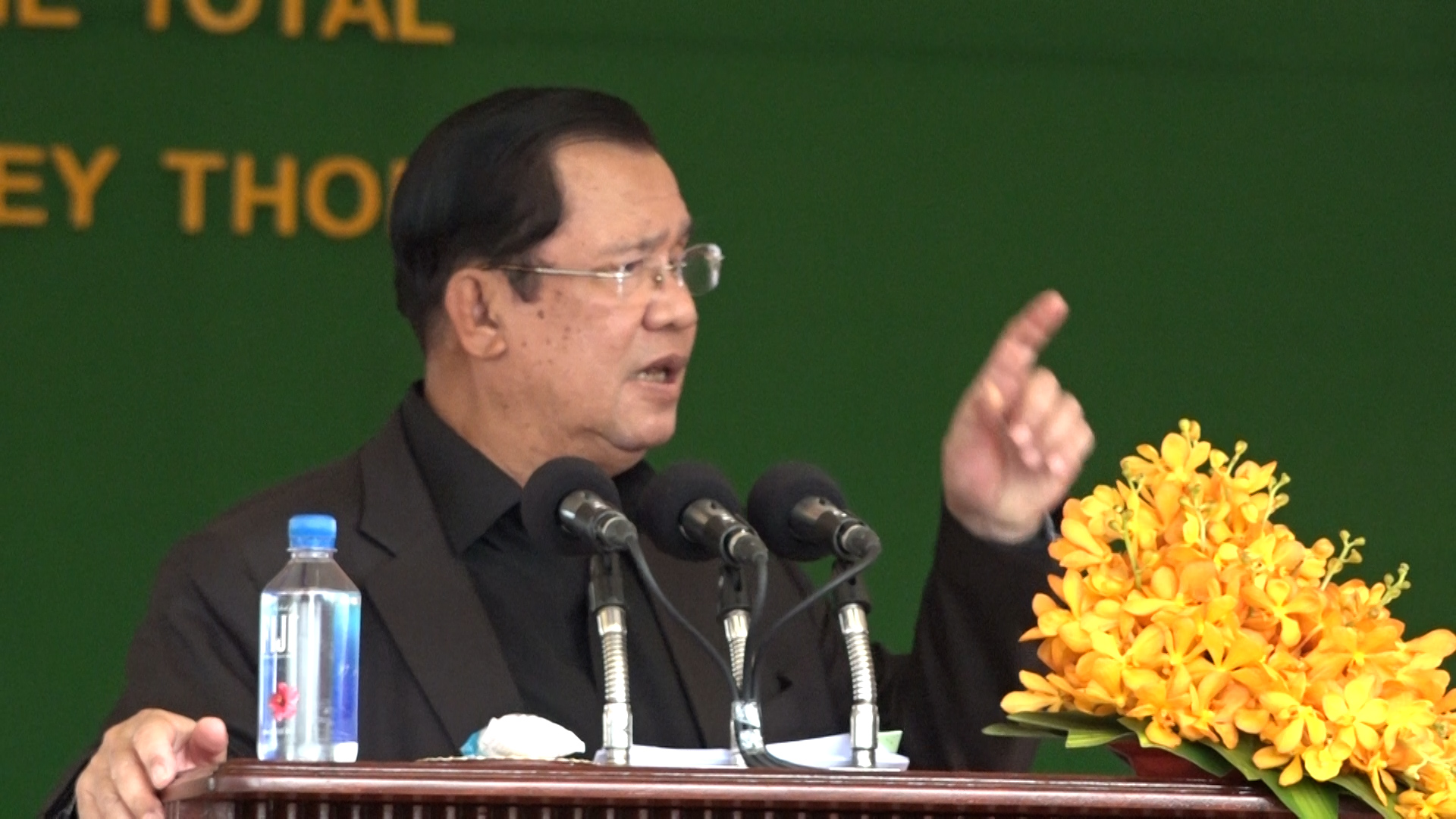 កម្ពុជាមិនគាំទ្រទម្លាប់អាក្រក់ដែលប្រទេសអ្នកខ្លាំងវាយអ្នកខ្សោយនោះទេ