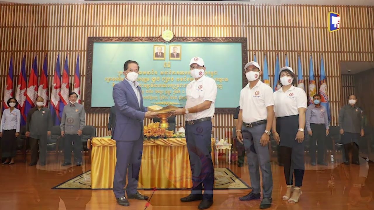 អតីតសកម្មជនសង្គ្រោះជាតិ១៣២នាក់ចូលរួមជាមួយគណបក្សប្រជាជនកម្ពុជា (Video Inside)