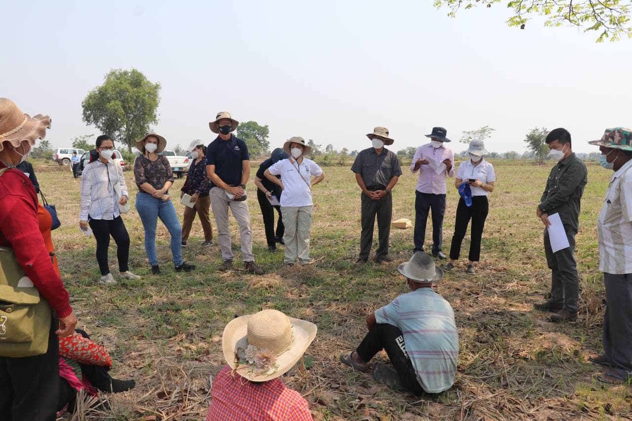 ទេសរដ្ឋមន្រ្តី លី ធុជ អញ្ជើញពិនិត្យមើលការប្រើប្រាស់ផ្ទៃដីចម្ការមីនបោសម្អាតរួច និងជួបអ្នកទទួលផលនៅខេត្តបន្ទាយមានជ័យ