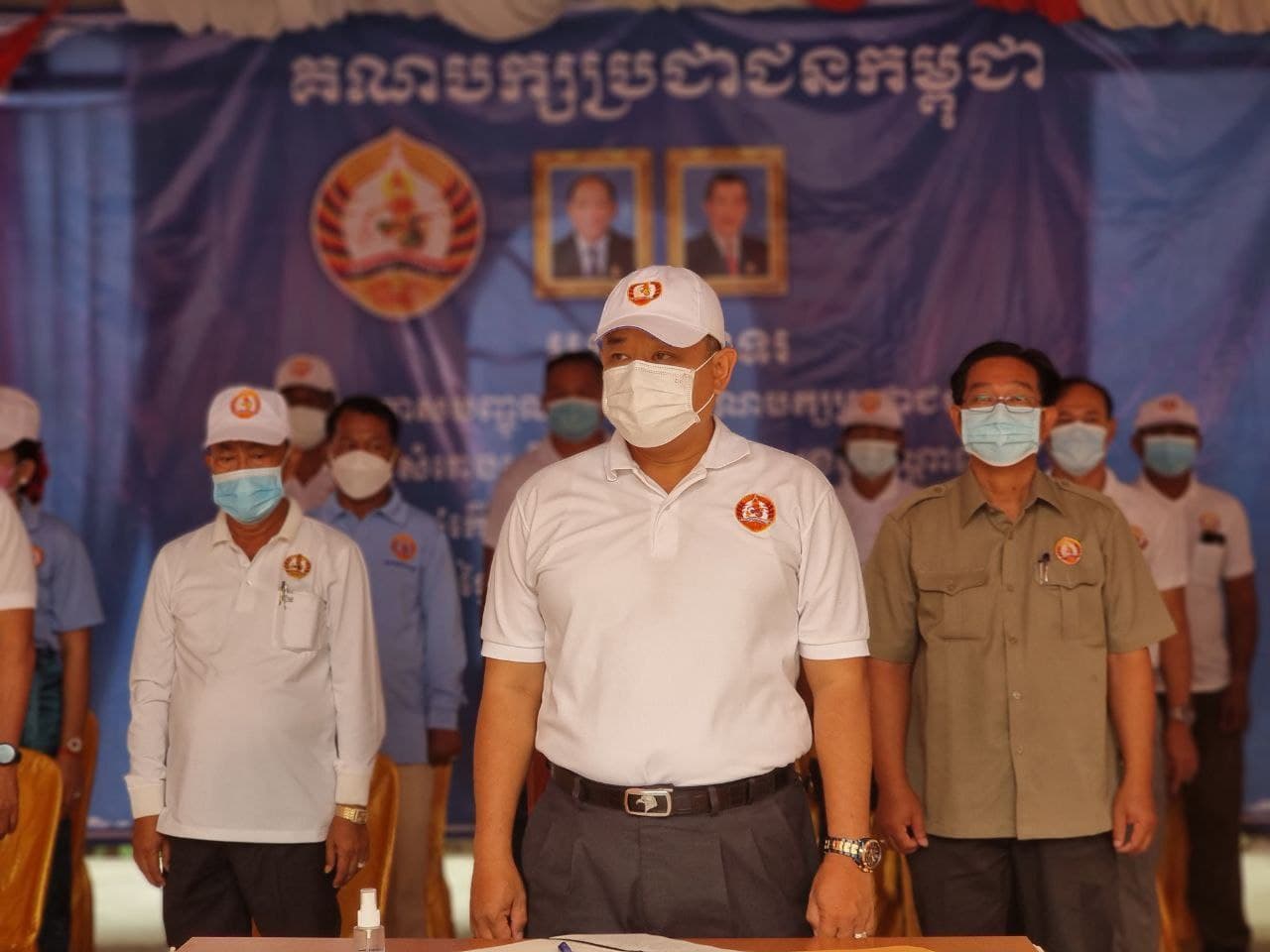 សមាជិកថ្មីជាង ២០០នាក់ ត្រូវបានប្រកាសបញ្ចូលគណបក្សប្រជាជនកម្ពុជា ឃុំសំរោងលើ ស្រុកអង្គស្នួល ខេត្តកណ្តាល